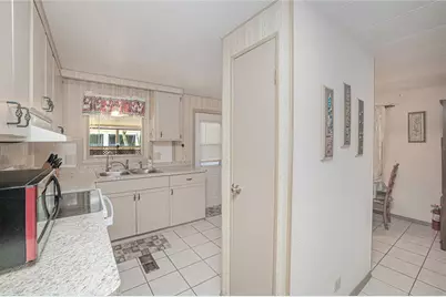 24437 Harbor View Road #13, Punta Gorda, FL 33980 - Photo 10