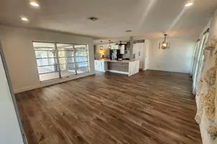 258 Beeney Rd SE, Port Charlotte, FL 33952 - Photo 8