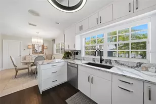 374 Severin Rd SE, Port Charlotte, FL 33952 - Photo 8