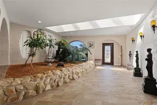 12902 SW David Dr, Lake Suzy, FL 34269 - Photo 6