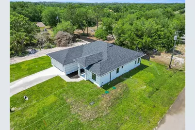 3307 E 17th Street, Lehigh Acres, FL 33972 - Photo 2
