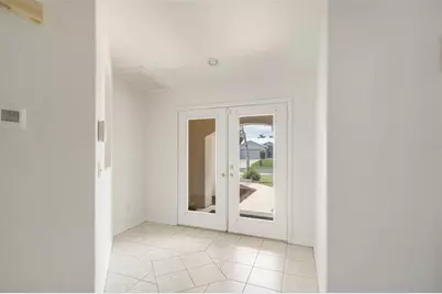 5333 SW 16th Place, Cape Coral, FL 33914 - Photo 8