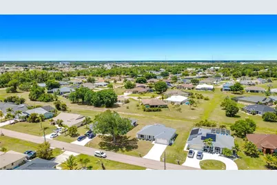 1658 Blue Lake Circle, Punta Gorda, FL 33983 - Photo 4