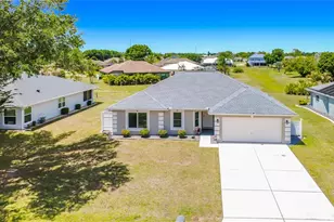 1658 Blue Lake Cir, Punta Gorda, FL 33983 - Photo 2