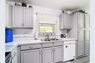 1658 Blue Lake Circle, Punta Gorda, FL 33983 - Photo 14