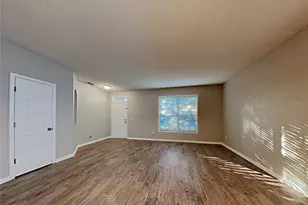 716 Knollwood Dr, Davenport, FL 33837 - Photo 8