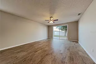 716 Knollwood Dr, Davenport, FL 33837 - Photo 2