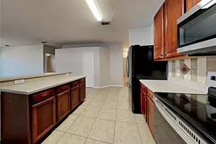 716 Knollwood Dr, Davenport, FL 33837 - Photo 6