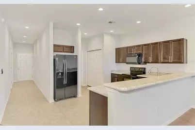 4745 Vignette Way, Sarasota, FL 34240 - Photo 4