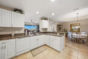 255 W End Dr, Punta Gorda, FL 33950 - Photo 10