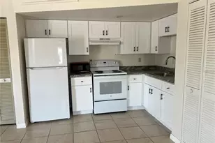 215 Goldstein St, Punta Gorda, FL 33950 - Photo 4