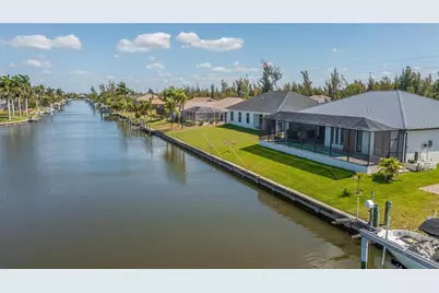 9493 St Paul Drive, Port Charlotte, FL 33981 - Photo 6