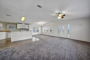 2100 Kings Hwy, Port Charlotte, FL 33980 - Photo 10