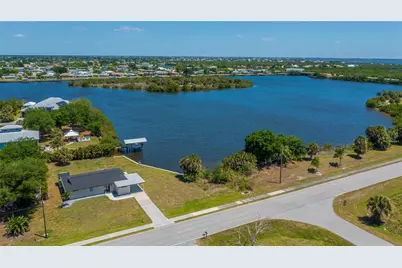 3404 Lake View Boulevard, Port Charlotte, FL 33948 - Photo 38