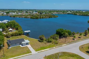 3404 Lake View Blvd, Port Charlotte, FL 33948 - Photo 38