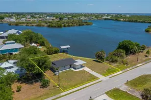 3404 Lake View Blvd, Port Charlotte, FL 33948 - Photo 1