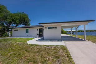 3404 Lake View Blvd, Port Charlotte, FL 33948 - Photo 2
