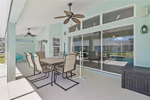 54 Medalist Pl, Rotonda West, FL 33947 - Photo 32