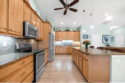 519 W Cashew, Punta Gorda, FL 33955 - Photo 2