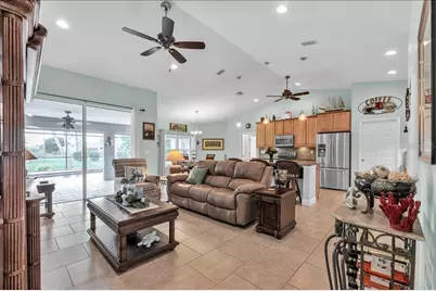 519 W Cashew, Punta Gorda, FL 33955 - Photo 10