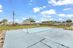 5527 Fairway Dr S, Punta Gorda, FL 33982 - Photo 34
