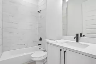 72 Tee View Rd, Rotonda West, FL 33947 - Photo 32