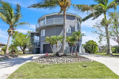 24262 Captain Kidd Boulevard, Punta Gorda, FL 33955 - Photo 2