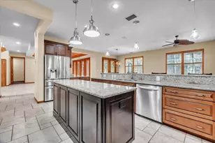 10597 SW Kissimmee Rd, Arcadia, FL 34269 - Photo 18