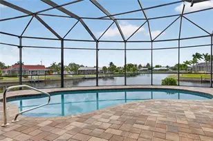 954 Santa Brigida Ct, Punta Gorda, FL 33950 - Photo 4