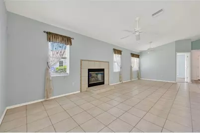 13440 SW Pembroke Circle N, Lake Suzy, FL 34269 - Photo 8
