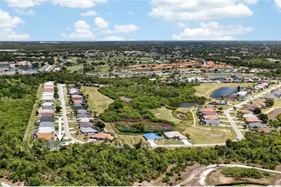 13440 SW Pembroke Circle N, Lake Suzy, FL 34269 - Photo 4