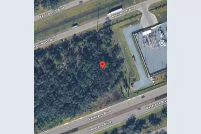 20383 Kenilworth Boulevard, Port Charlotte, FL 33954 - Photo 2