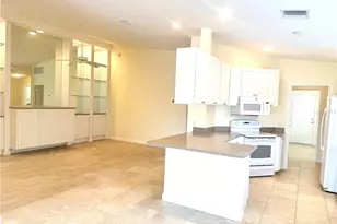 6214 Erice St, Venice, FL 34293 - Photo 2