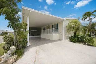 18 Emden Cir, Punta Gorda, FL 33950 - Photo 2