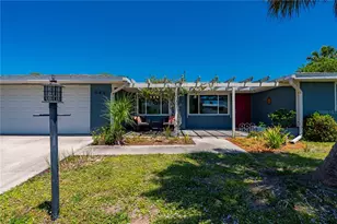 540 Grove Ave NW, Port Charlotte, FL 33952 - Photo 2