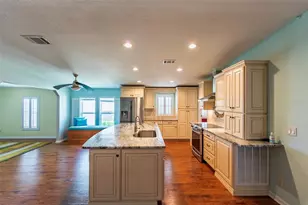 48 Amsterdam Ave, Punta Gorda, FL 33950 - Photo 2