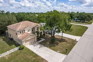 545 Encarnacion St, Punta Gorda, FL 33983 - Photo 2