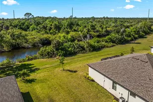 2216 Bonito Wy, Port Charlotte, FL 33953 - Photo 4