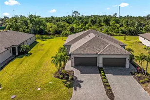 2216 Bonito Wy, Port Charlotte, FL 33953 - Photo 2