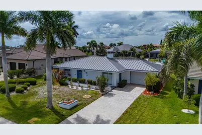 2241 Gulfview Road, Punta Gorda, FL 33950 - Photo 2