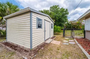 22317 Laika Ave, Port Charlotte, FL 33952 - Photo 36