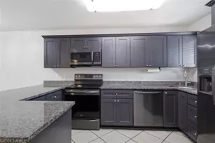 6033 34th Street W, Bradenton, FL 34210 - Photo 10