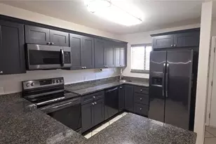 6033 34th Street W, Bradenton, FL 34210 - Photo 6