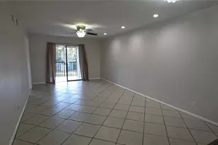 6033 34th Street W, Bradenton, FL 34210 - Photo 10