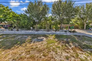 3448 Easy St, Port Charlotte, FL 33952 - Photo 2