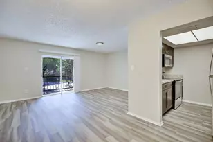 262 Lewfield Cir, Winter Park, FL 32792 - Photo 10
