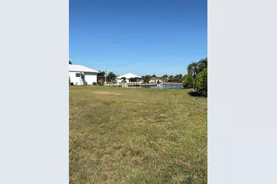 534 Macedonia Drive, Punta Gorda, FL 33950 - Photo 2