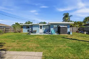 445 Palmetto Dr, Venice, FL 34293 - Photo 20