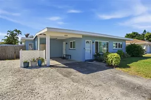 445 Palmetto Dr, Venice, FL 34293 - Photo 2