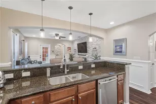 5959 Beaconpark St, Lithia, FL 33547 - Photo 12